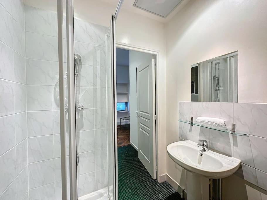 Cosy Appart, Rue St Cyr Лион Екстериор снимка